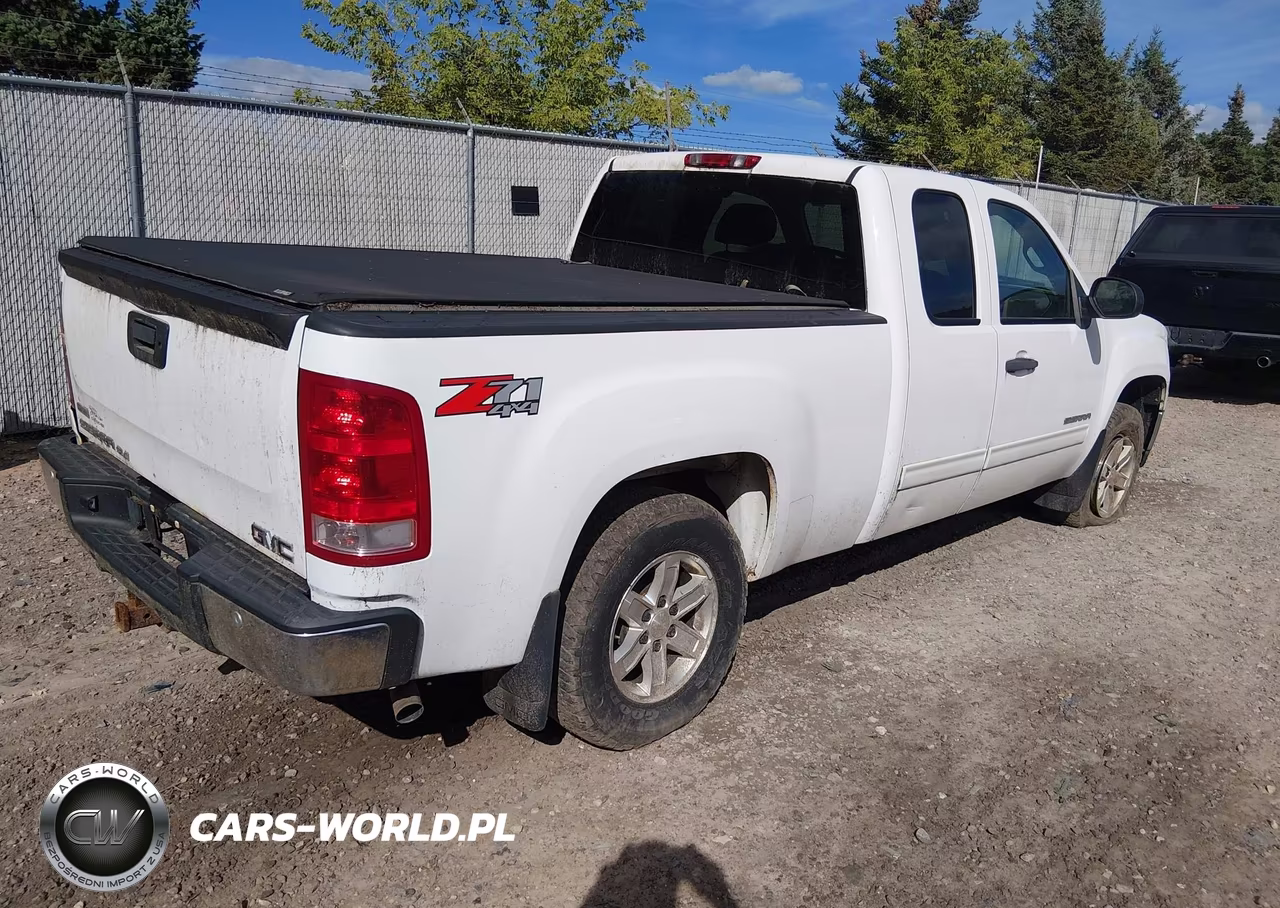 2010 GMC Sierra 1500 Sle VIN:1GTSKVE39AZ110304 - 4