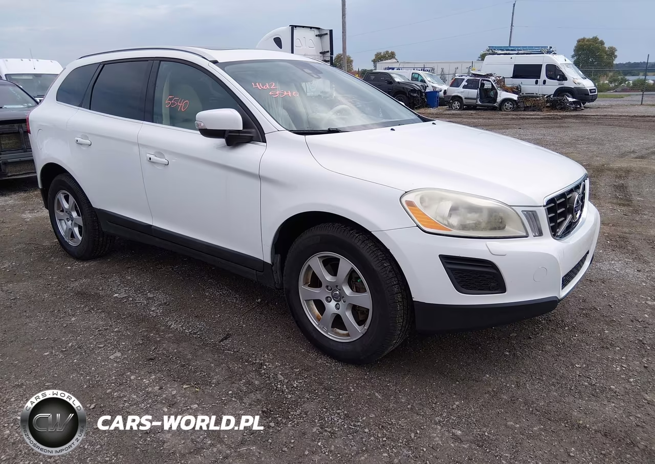2011 Volvo Xc60 3.2-3.2 R-Design