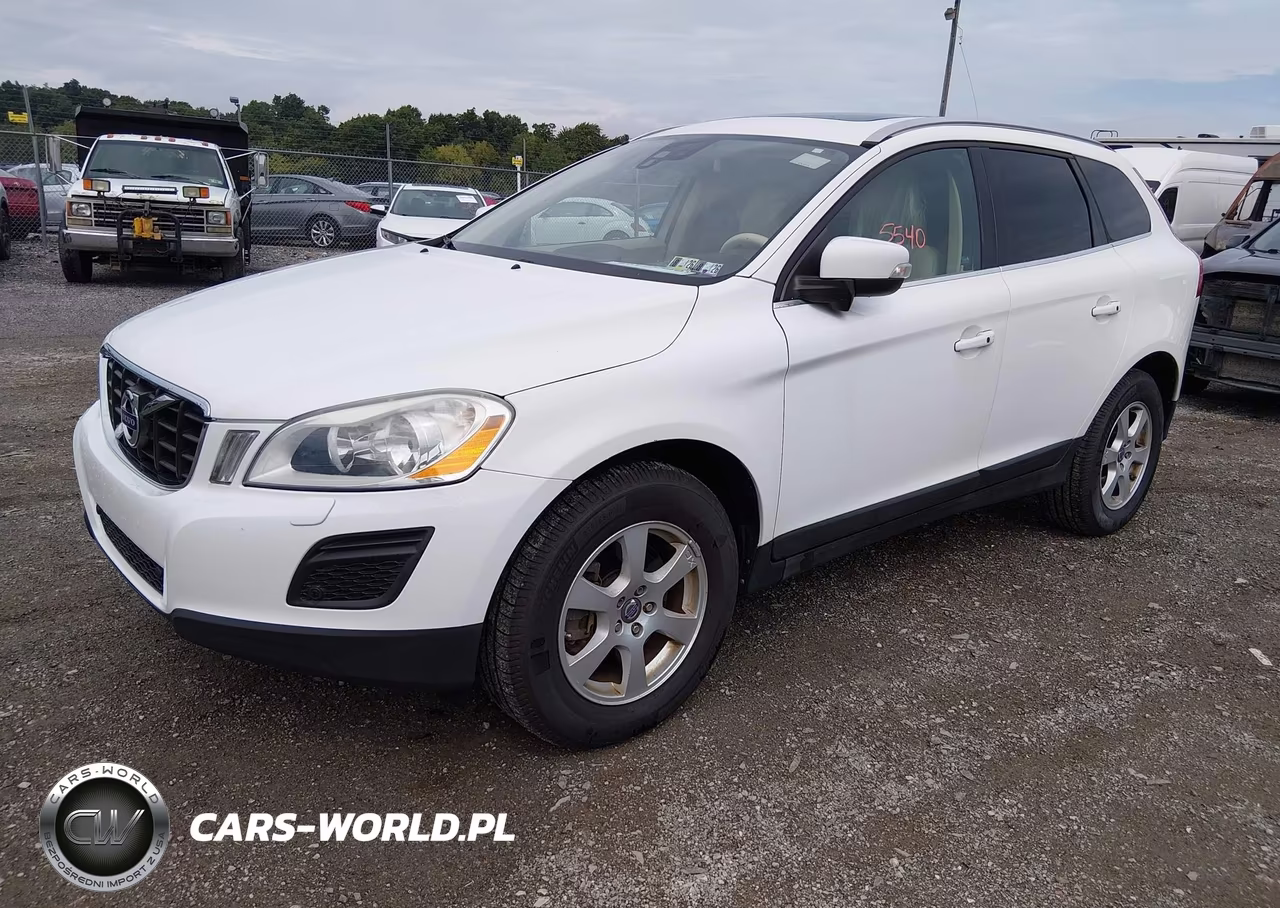 2011 Volvo Xc60 3.2-3.2 R-Design VIN:YV4940DZ4B2173920 - 2