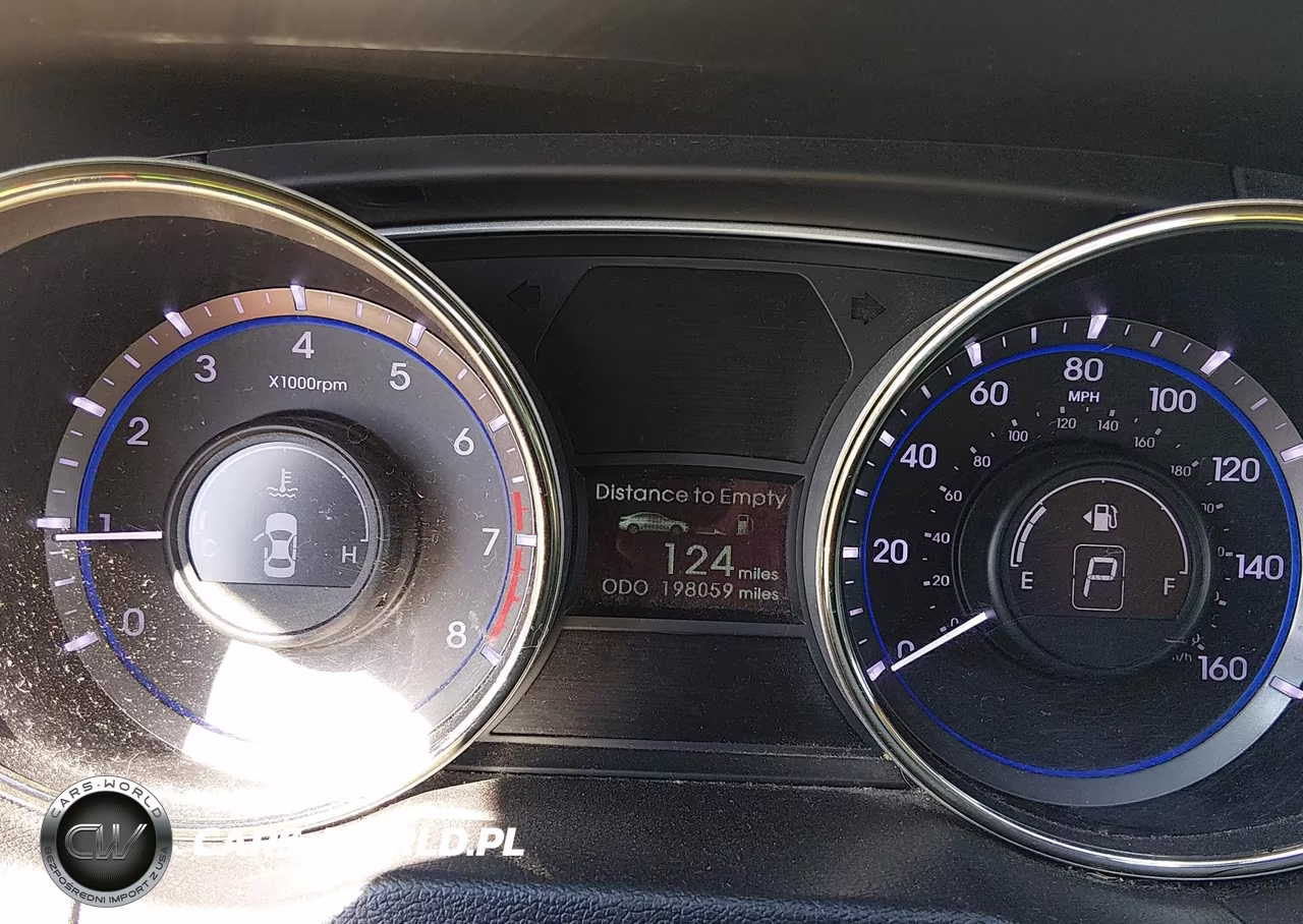 2013 Hyundai Sonata Limited VIN:5NPEC4AC3DH611274 - 7