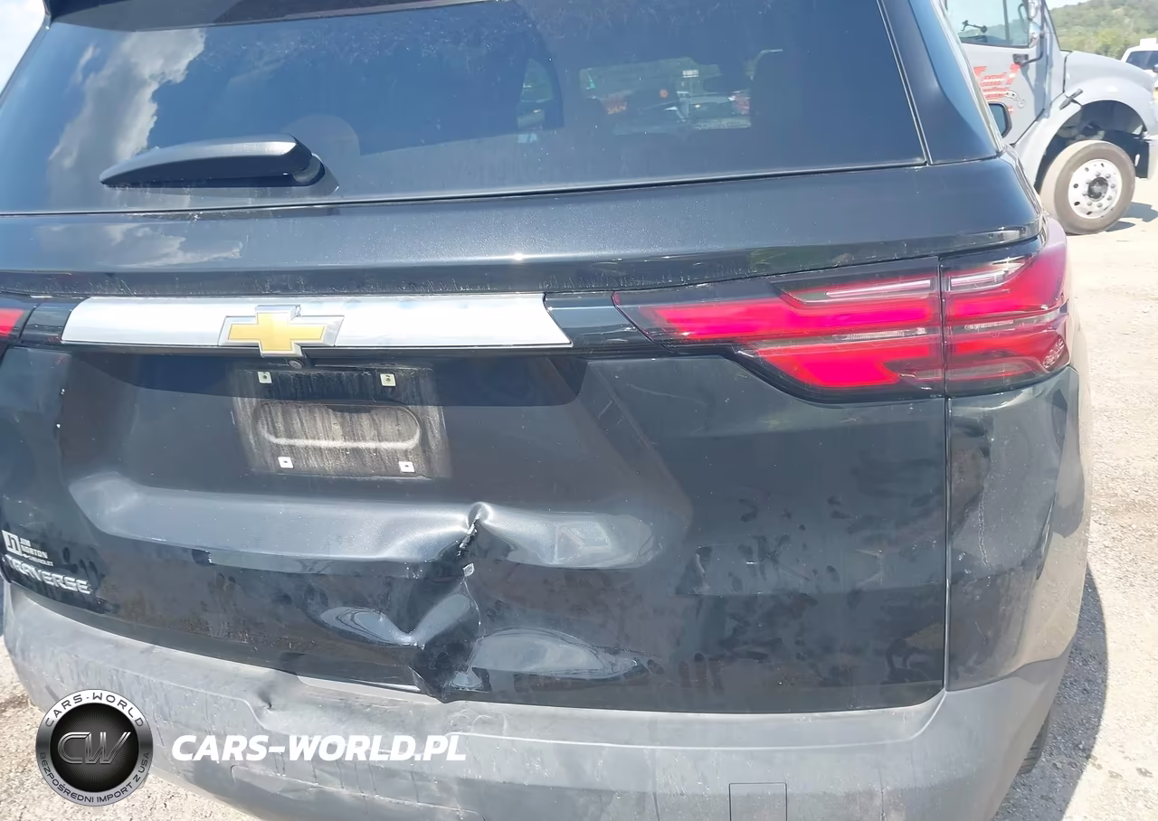 2023 Chevrolet Traverse Fwd Ls VIN:1GNERFKW0PJ245957 - 17