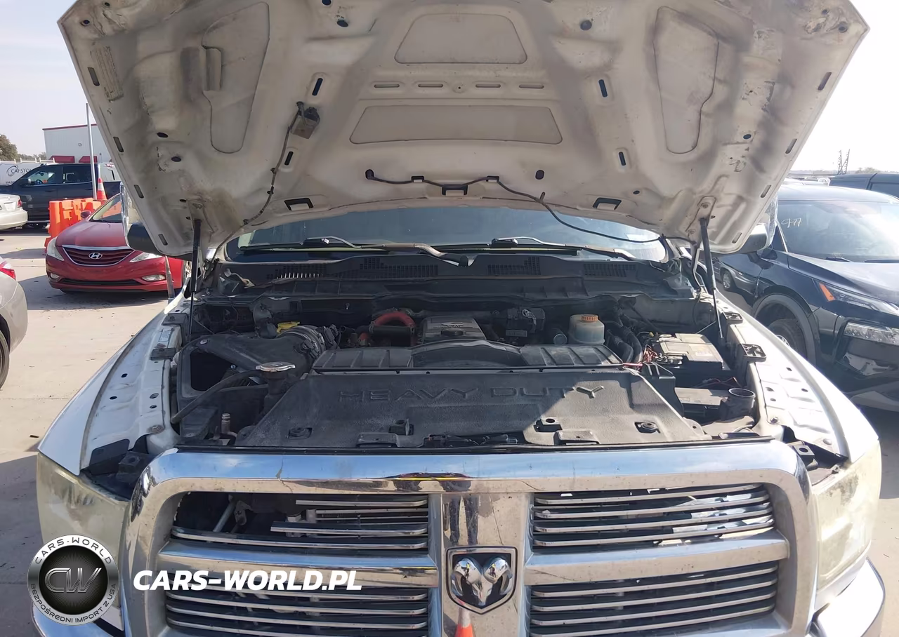 2011 Ram Ram 2500 Laramie VIN:3D7UT2HL4BG522184 - 10