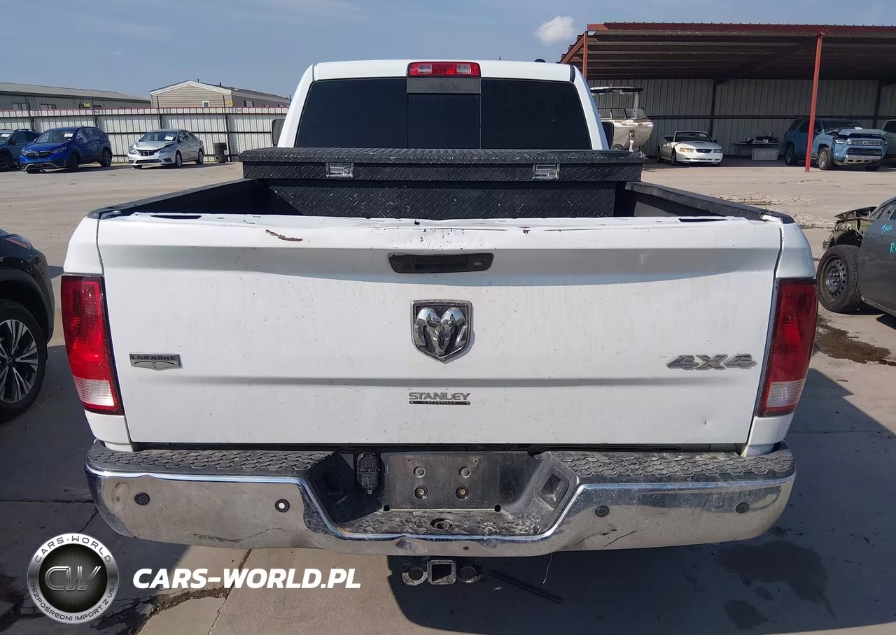 2011 Ram Ram 2500 Laramie VIN:3D7UT2HL4BG522184 - 16
