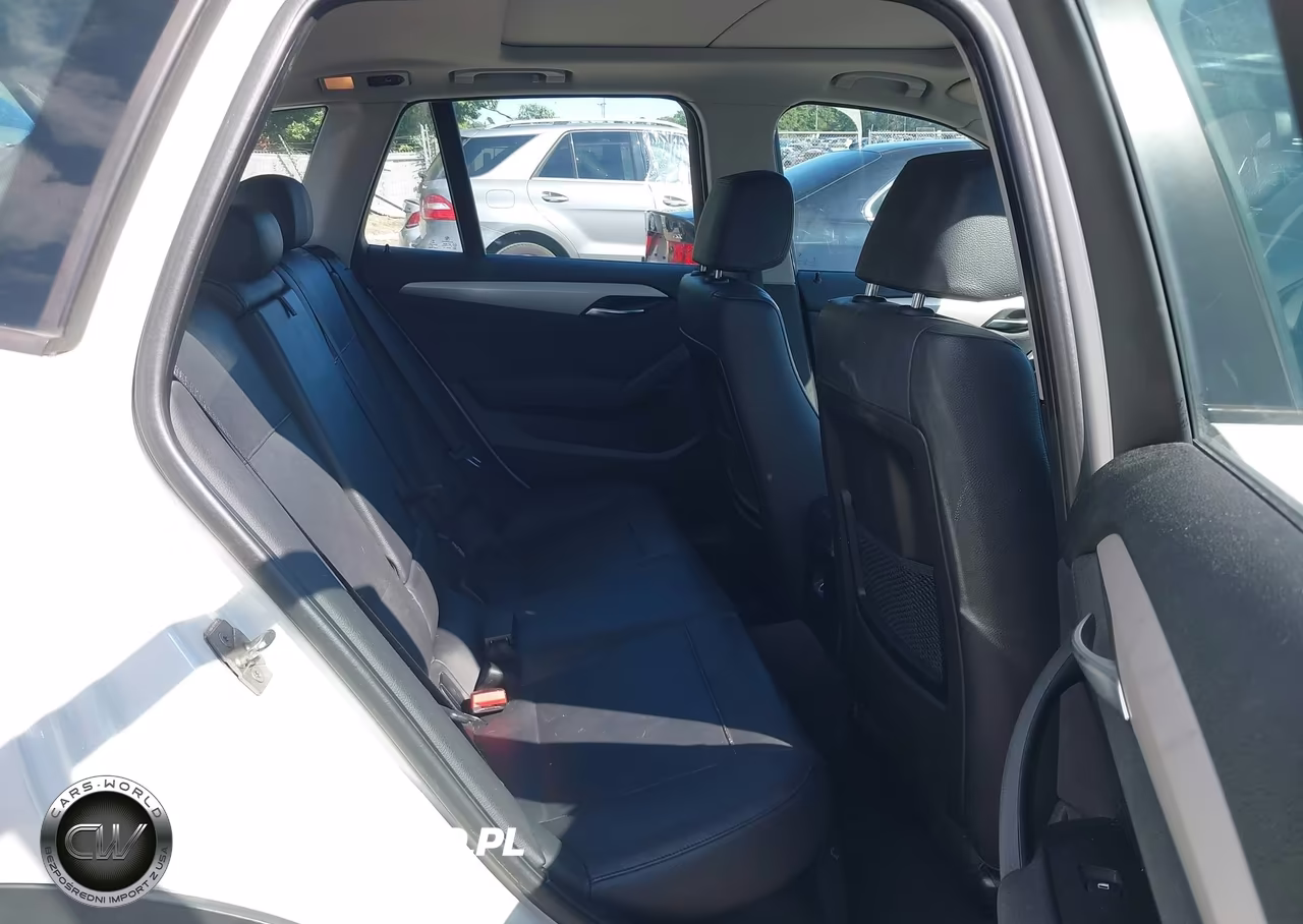 2014 BMW X1 xDrive28I VIN:WBAVL1C53EVY23880 - 8