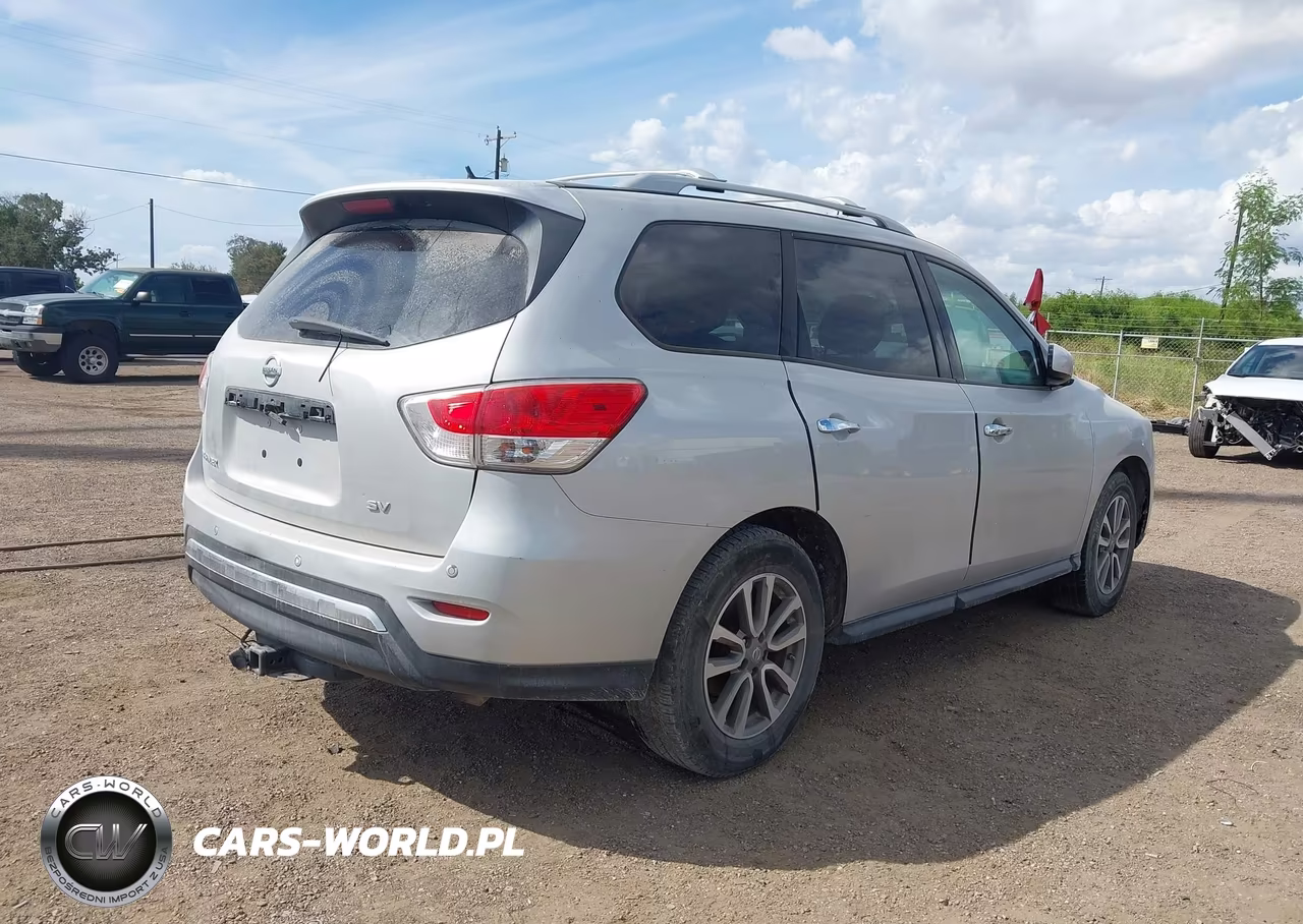 2016 Nissan Pathfinder Platinum-S-Sl-Sv VIN:5N1AR2MN7GC617363 - 4