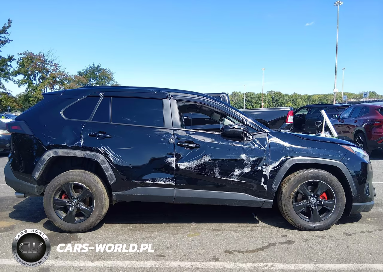 2025 Toyota Rav4 Hybrid Le VIN:JTMLWRFVXSD320134 - 13