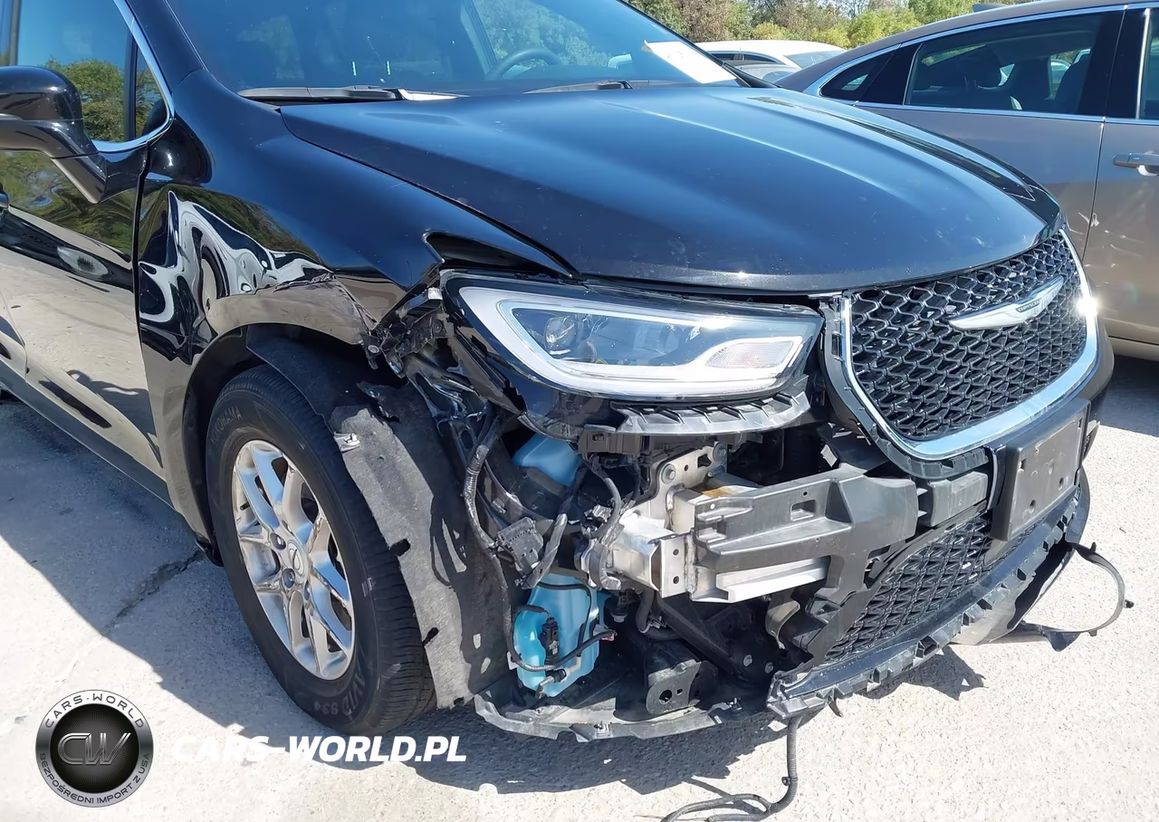 2025 Chrysler Pacifica Select VIN:2C4RC1BG8SR551624 - 6