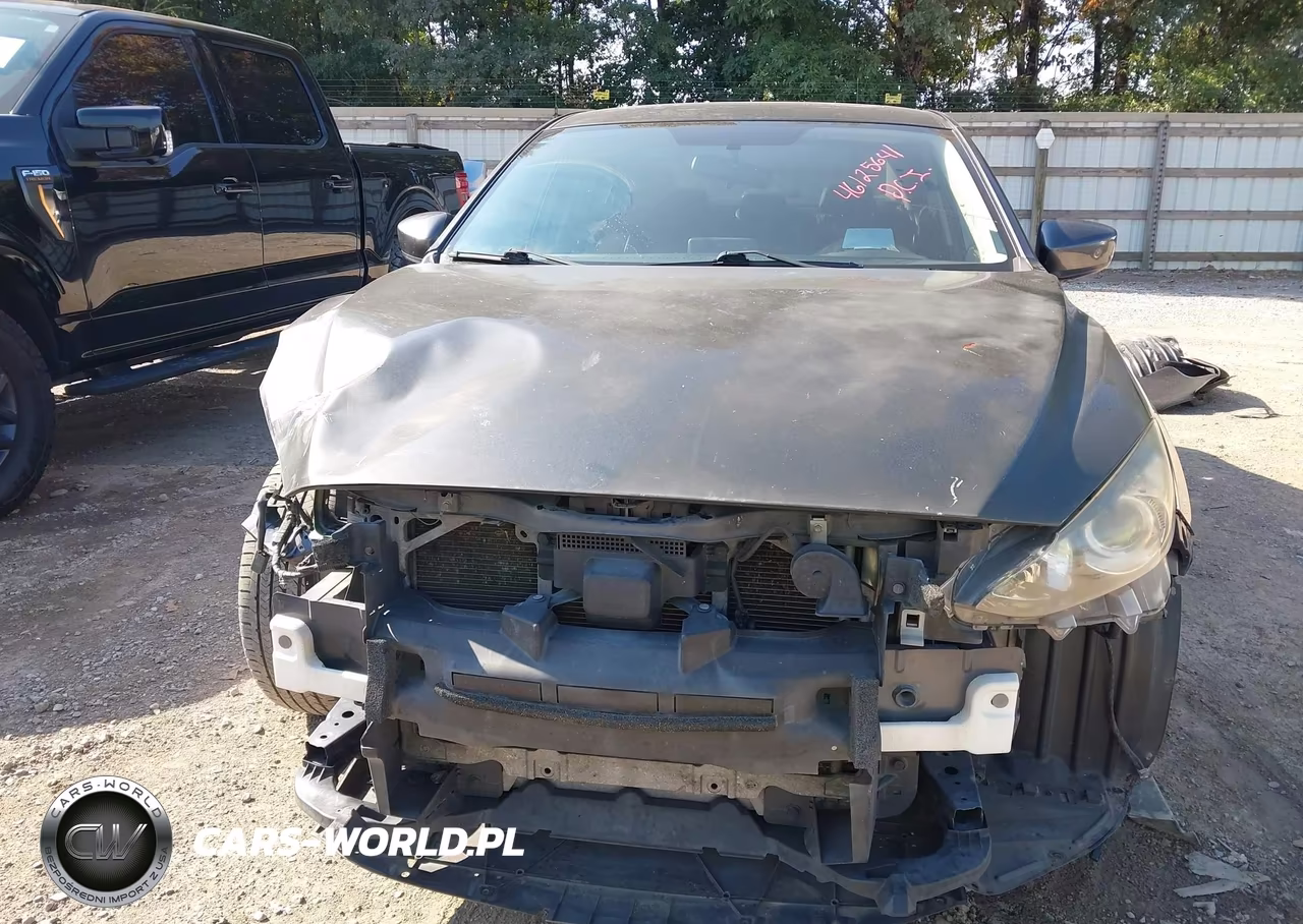 2015 Mazda Mazda3 S Touring VIN:JM1BM1V32F1263566 - 12