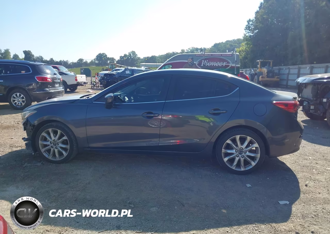 2015 Mazda Mazda3 S Touring VIN:JM1BM1V32F1263566 - 14