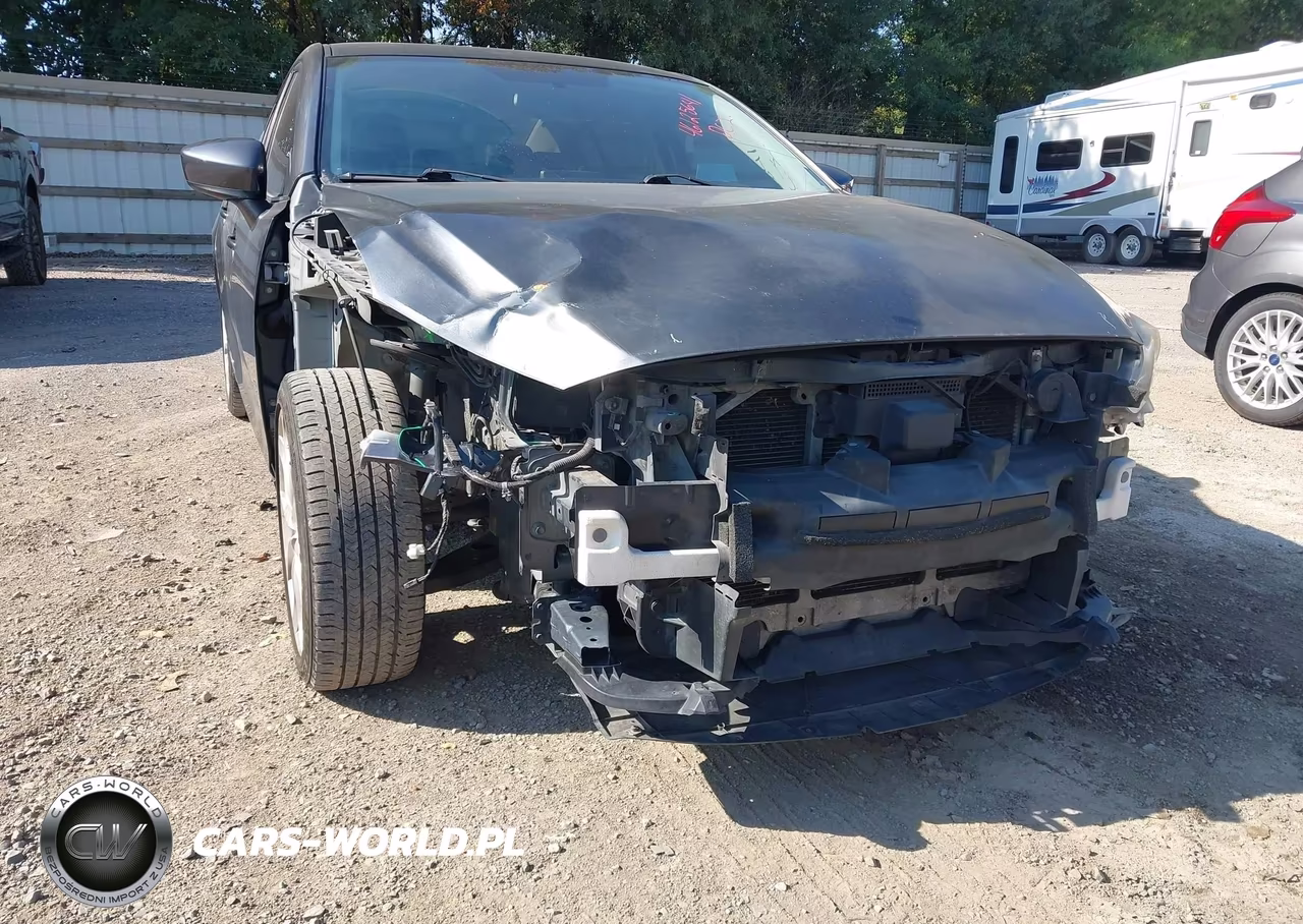 2015 Mazda Mazda3 S Touring VIN:JM1BM1V32F1263566 - 6