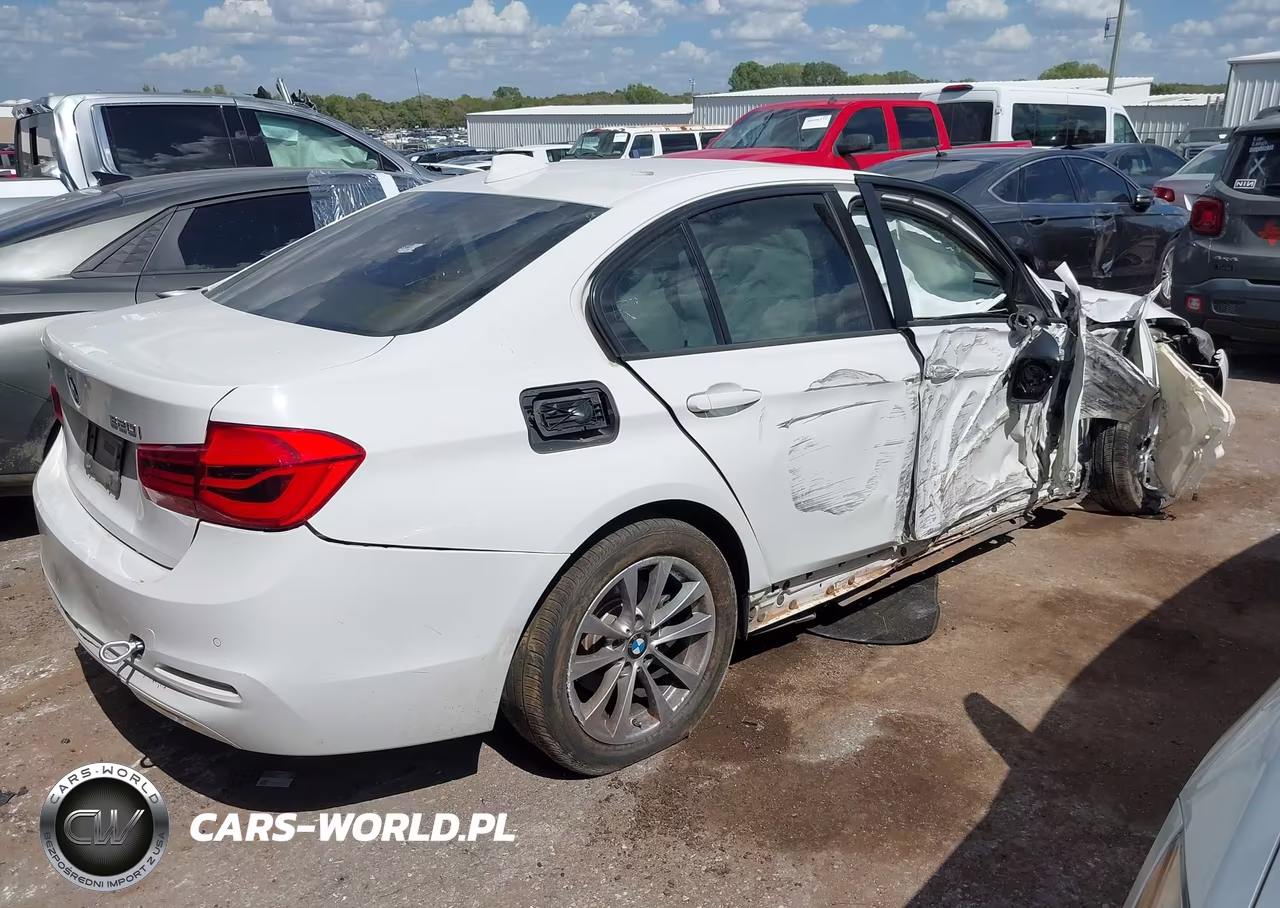 2016 BMW 320I VIN:WBA8E1G57GNU12373 - 4