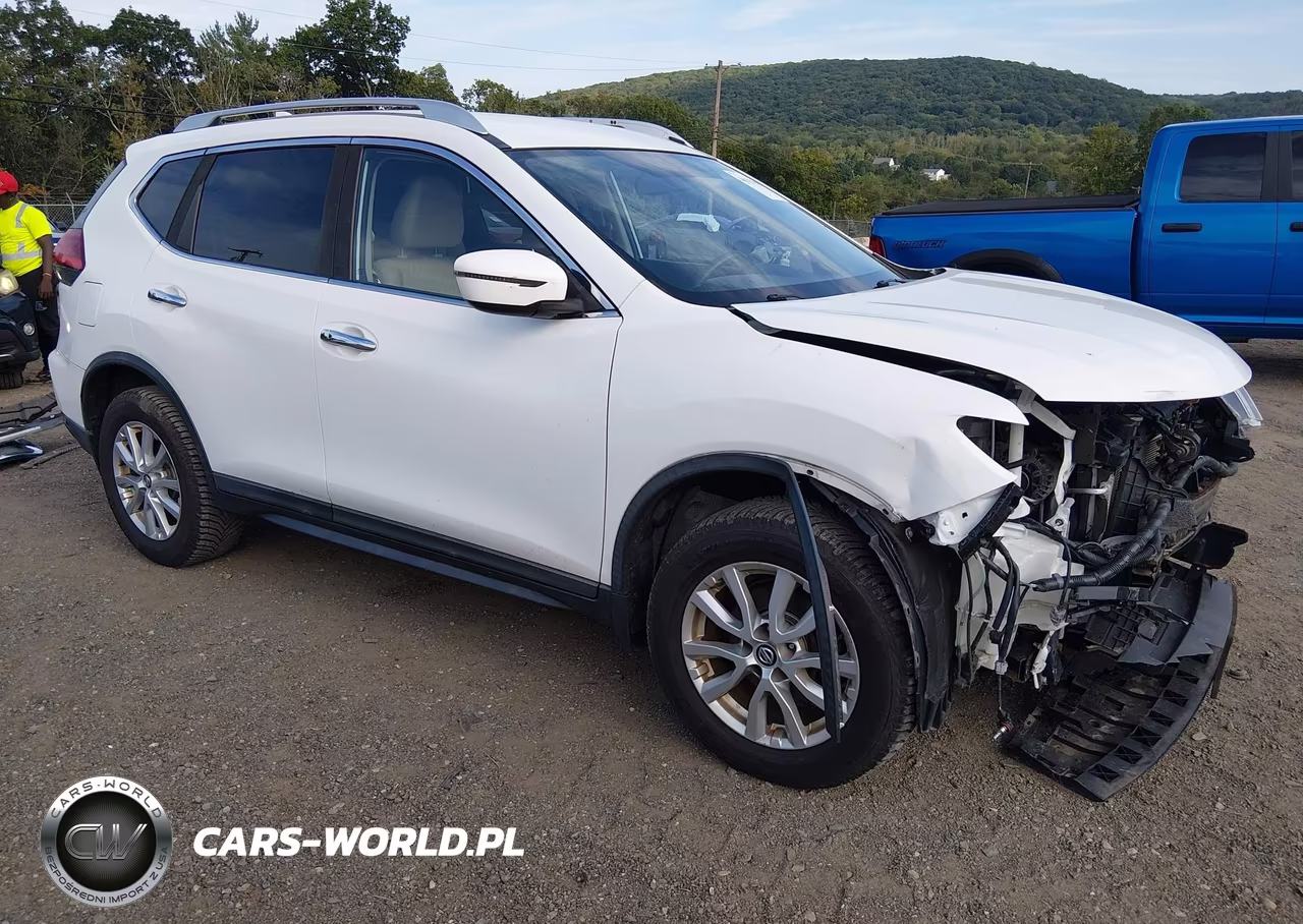 2017 Nissan Rogue Sv VIN:KNMAT2MV4HP528365 - 1