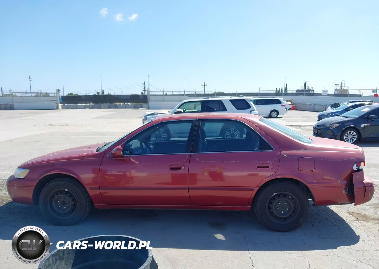 1998 Toyota Camry Le VIN:JT2BG22K1W0155771 - 14