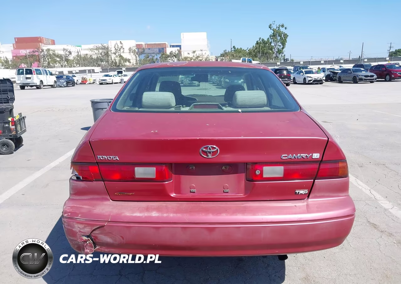 1998 Toyota Camry Le VIN:JT2BG22K1W0155771 - 16