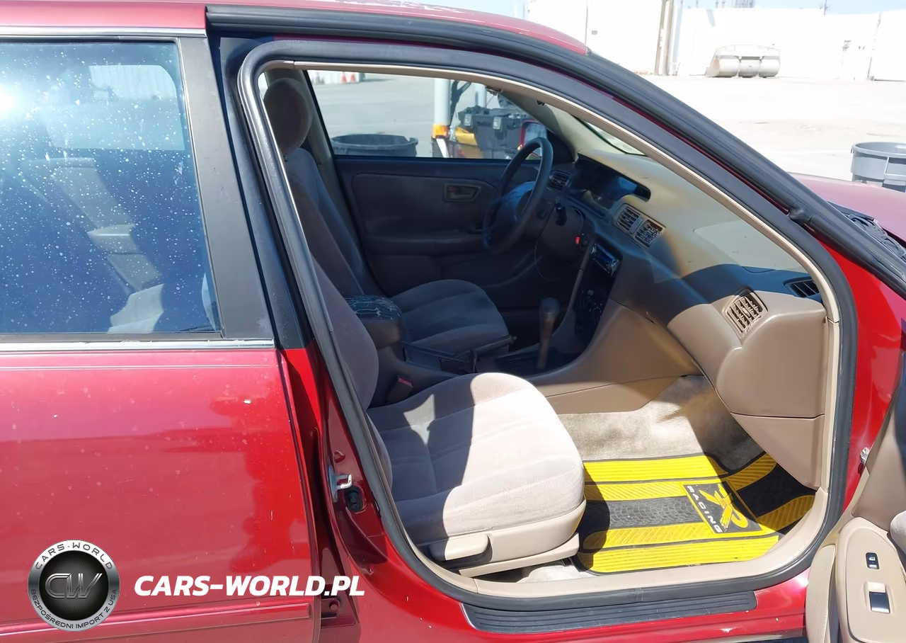 1998 Toyota Camry Le VIN:JT2BG22K1W0155771 - 5
