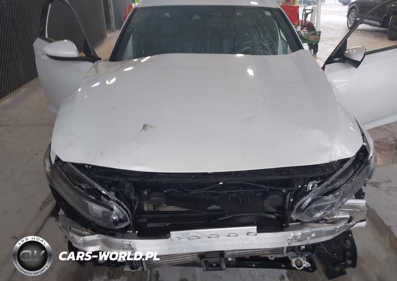 2019 Honda Accord Sport VIN:1HGCV1F33KA166436 - 10