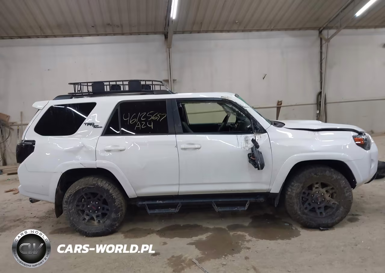 2024 Toyota 4Runner Trd Off Road Premium VIN:JTERU5JR1R6289109 - 11