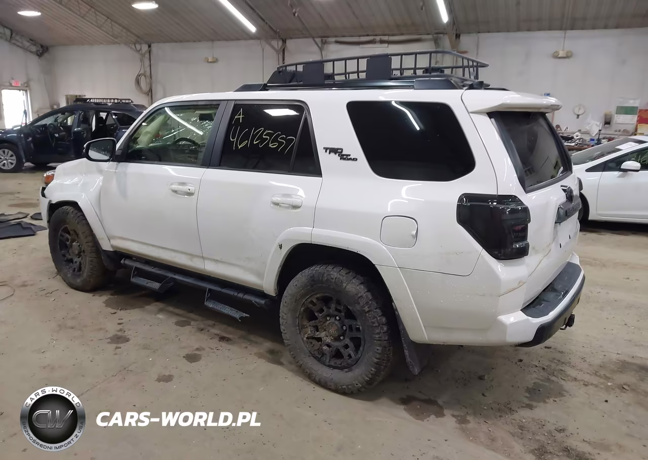 2024 Toyota 4Runner Trd Off Road Premium VIN:JTERU5JR1R6289109 - 3
