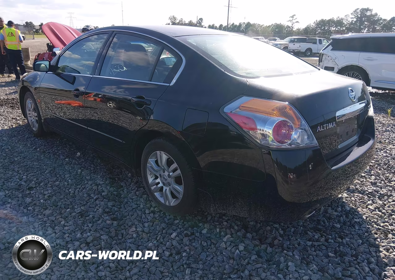 2011 Nissan Altima 2.5 S VIN:1N4AL2AP8BC129906 - 3