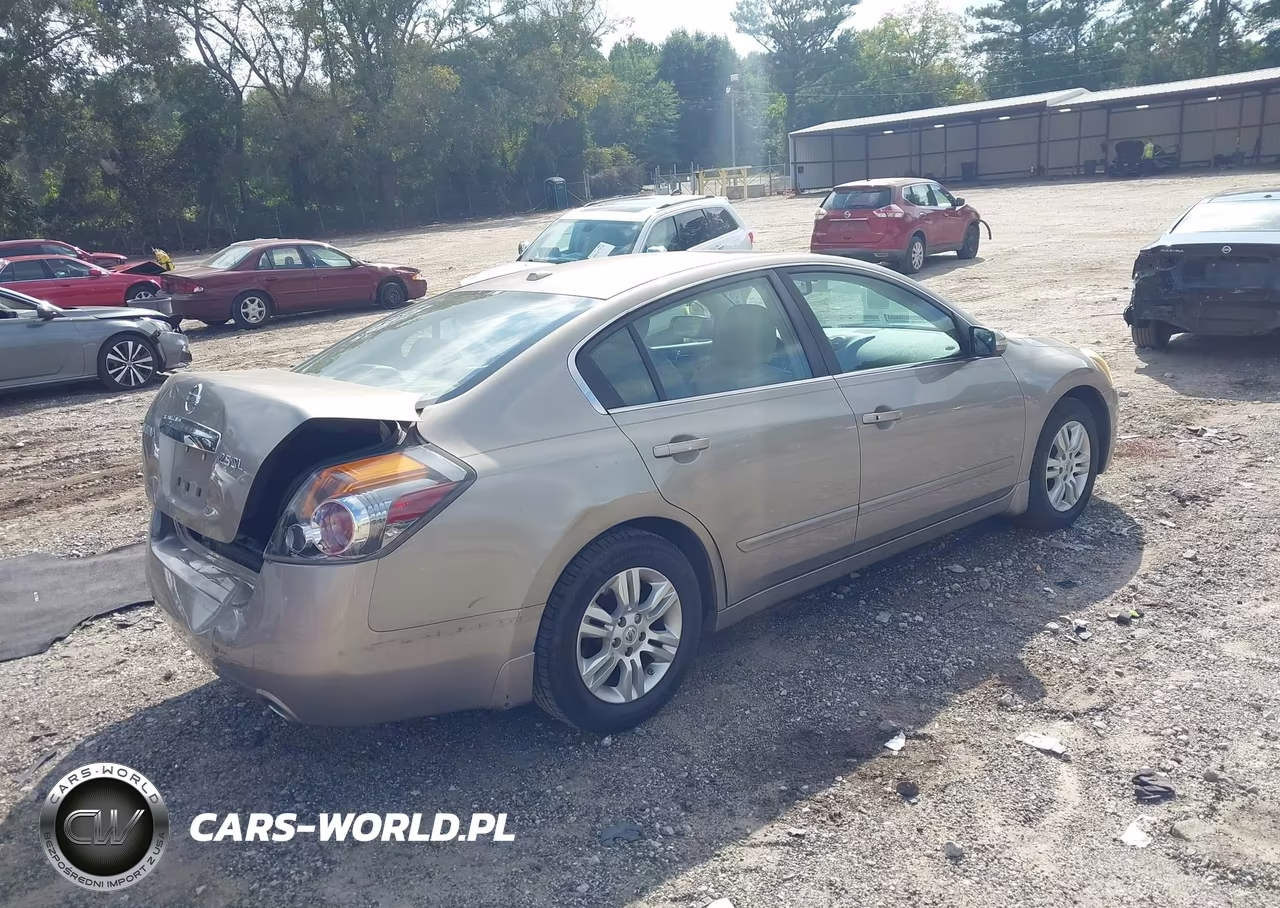 2011 Nissan Altima 2.5 S VIN:1N4AL2AP5BC106616 - 4