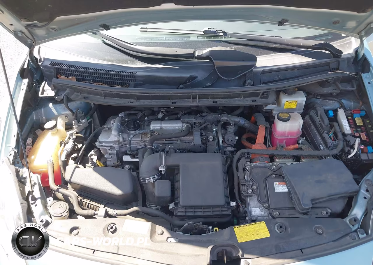 2014 Toyota Prius Plug-In VIN:JTDKN3DP0E3052432 - 10