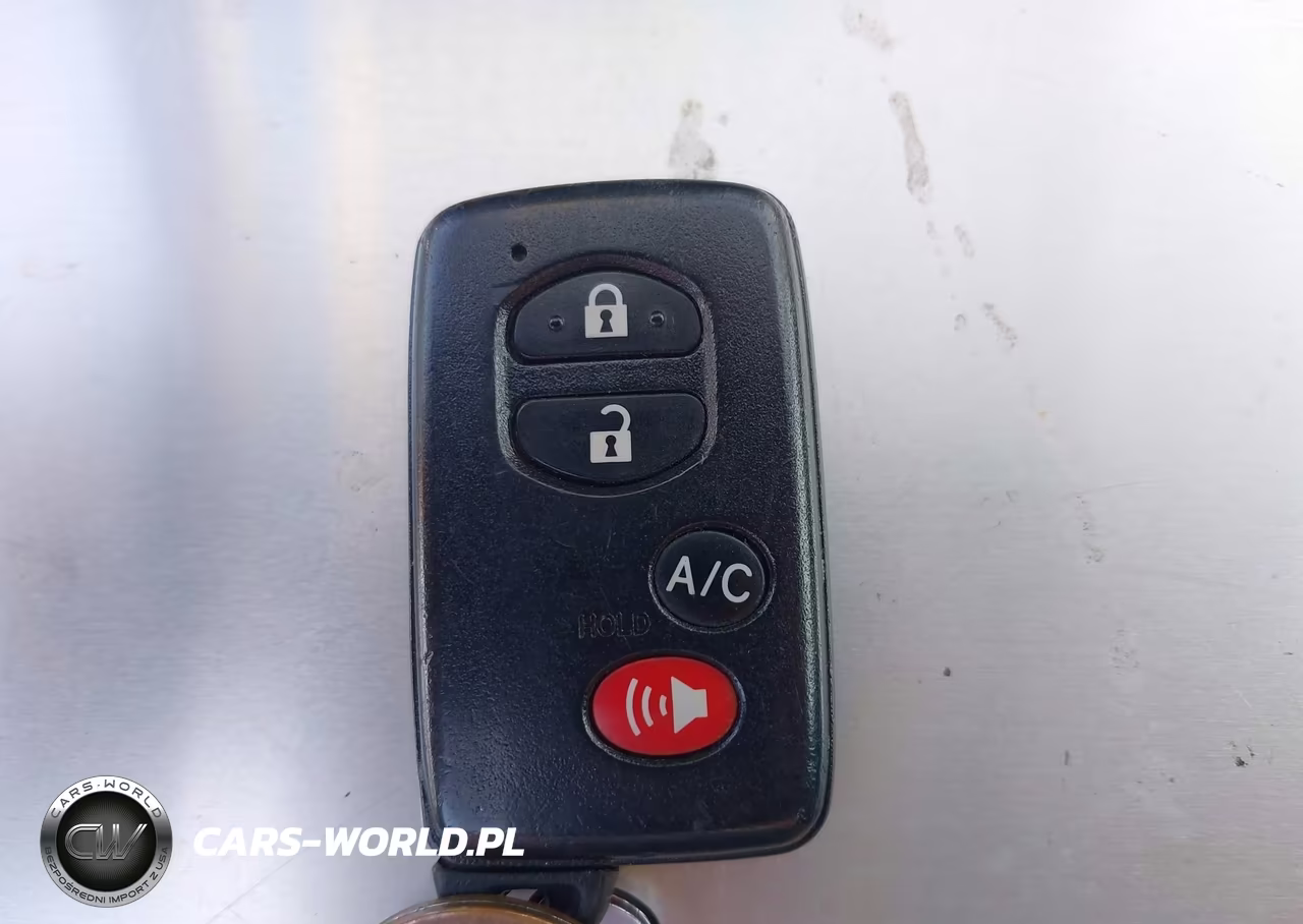 2014 Toyota Prius Plug-In VIN:JTDKN3DP0E3052432 - 11