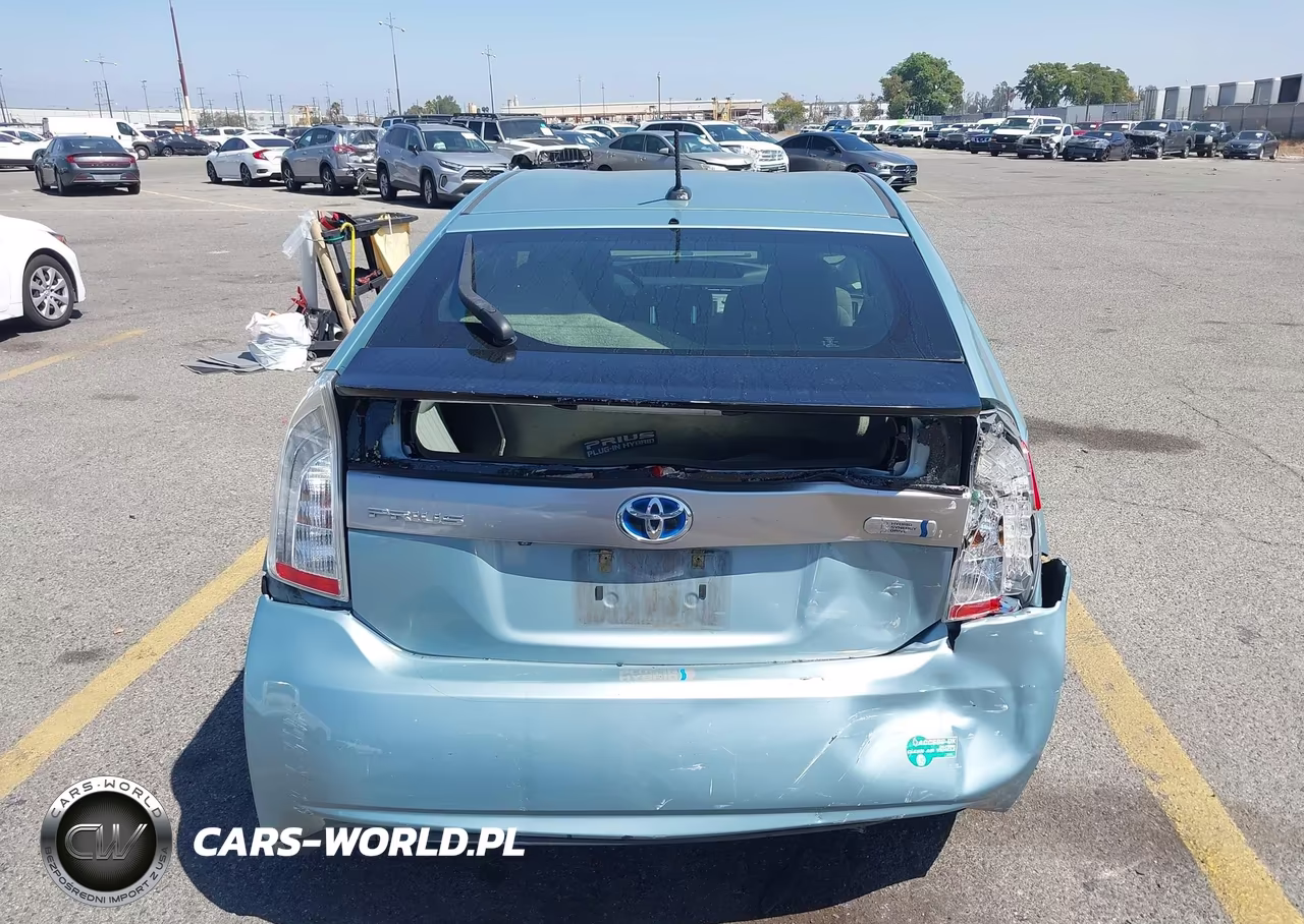 2014 Toyota Prius Plug-In VIN:JTDKN3DP0E3052432 - 16