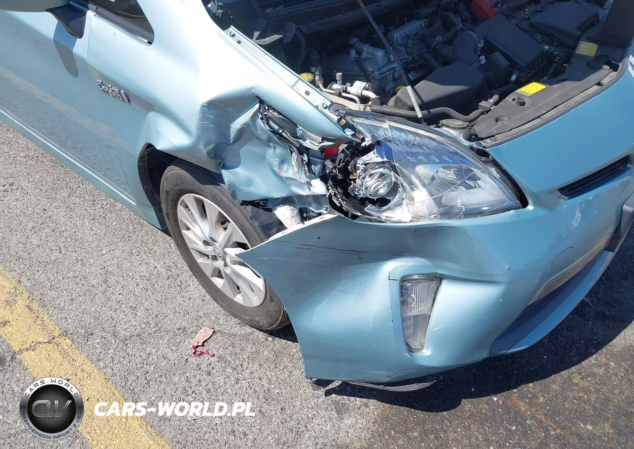 2014 Toyota Prius Plug-In VIN:JTDKN3DP0E3052432 - 6