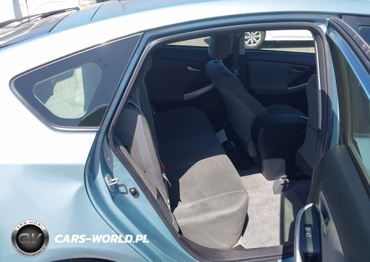 2014 Toyota Prius Plug-In VIN:JTDKN3DP0E3052432 - 8