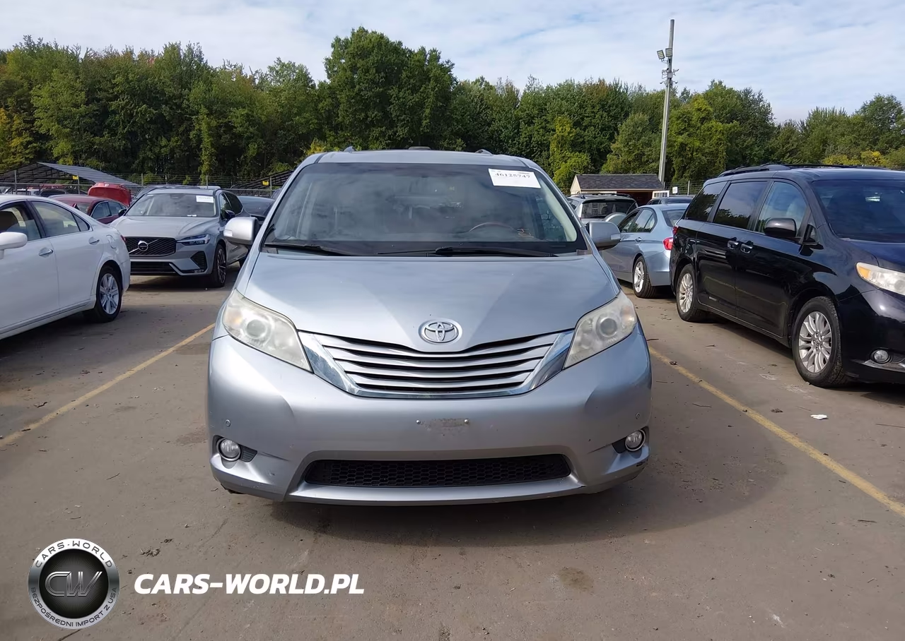 2014 Toyota Sienna Limited V6 7 Passenger VIN:5TDYK3DC7ES501698 - 13