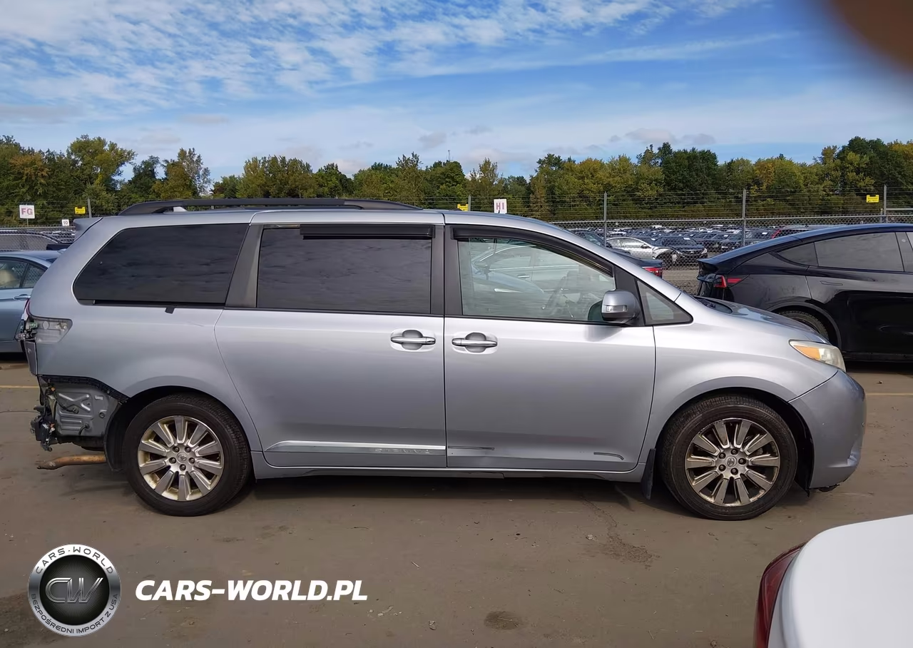 2014 Toyota Sienna Limited V6 7 Passenger VIN:5TDYK3DC7ES501698 - 14