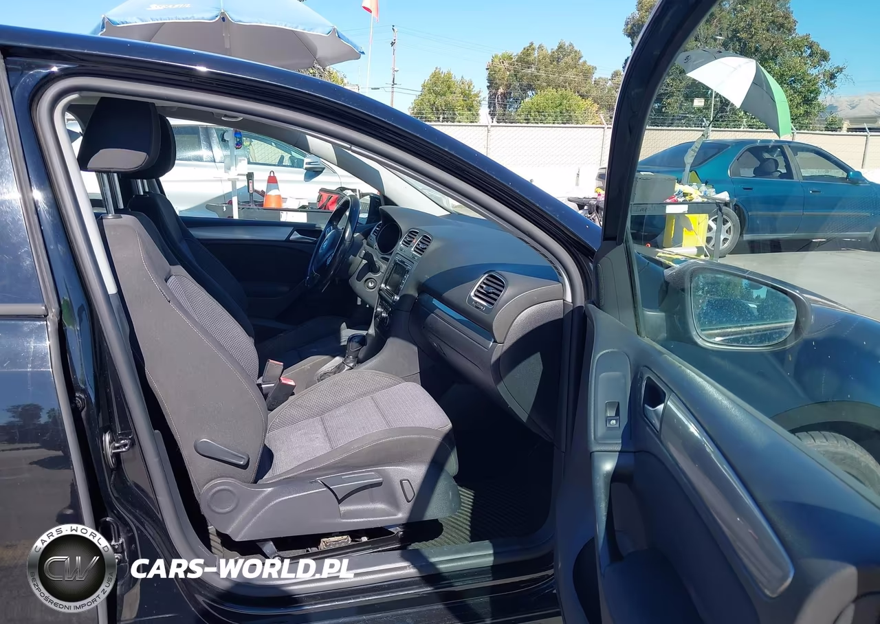 2012 Volkswagen Golf Tdi 4-Door VIN:WVWDM7AJXCW251079 - 5