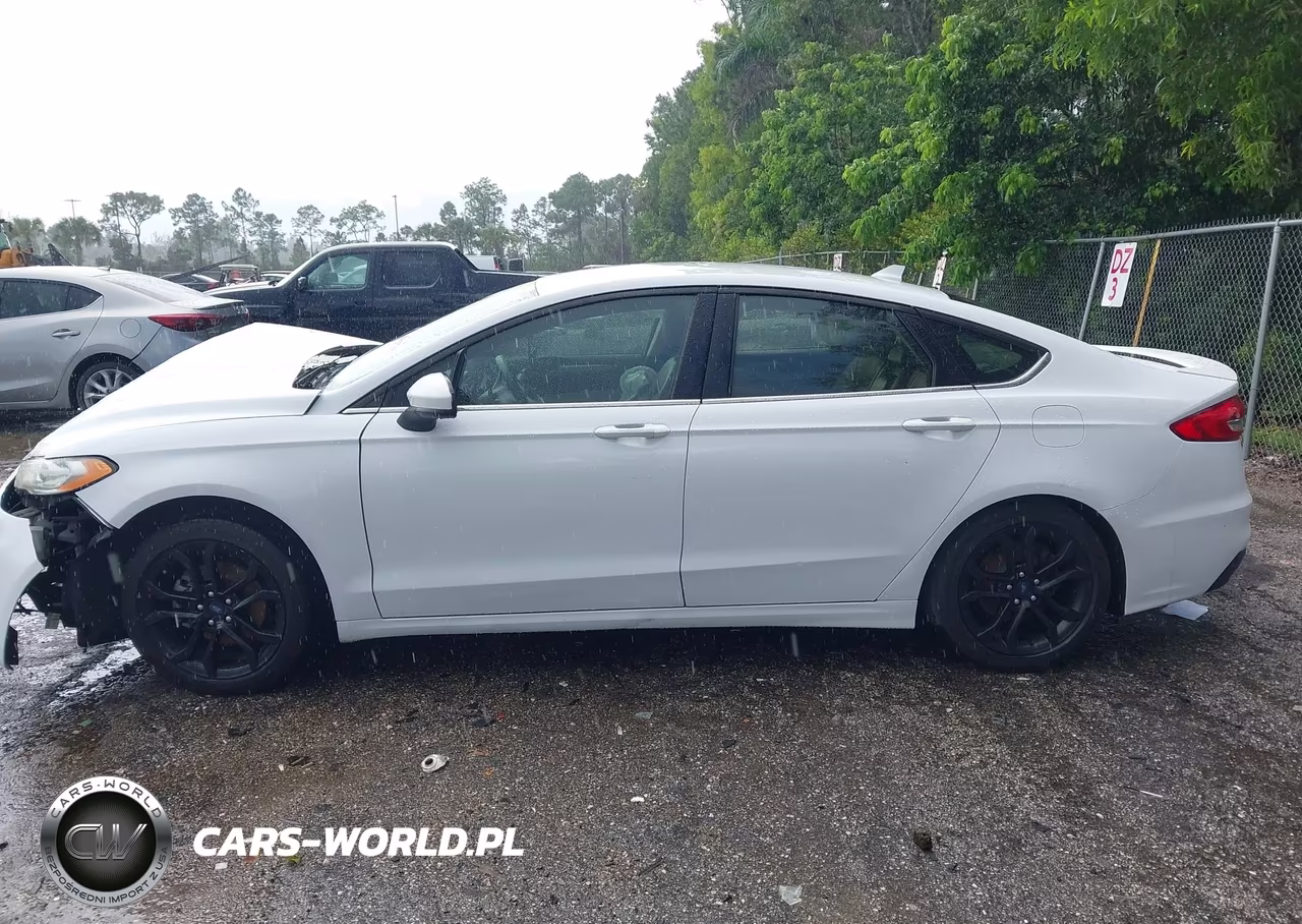 2020 Ford Fusion Se VIN:3FA6P0HD8LR253834 - 13
