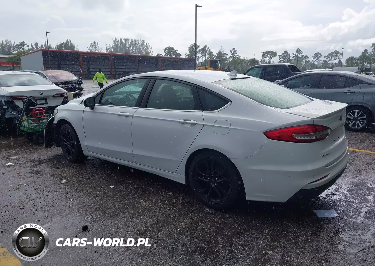 2020 Ford Fusion Se VIN:3FA6P0HD8LR253834 - 3