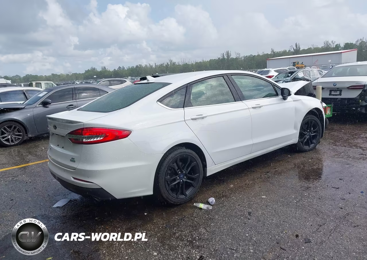 2020 Ford Fusion Se VIN:3FA6P0HD8LR253834 - 4