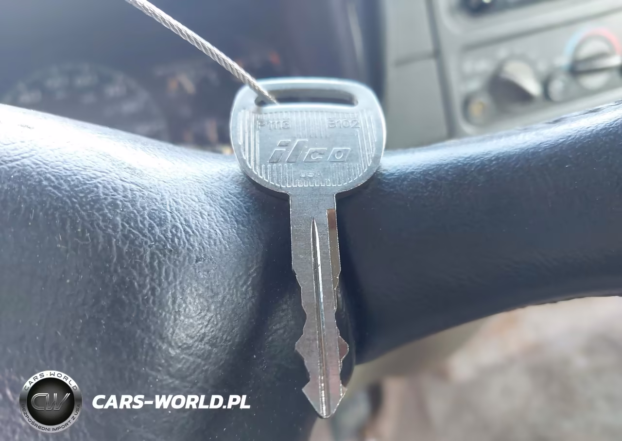1999 GMC Yukon Sle VIN:1GKEK13R6XJ790378 - 11