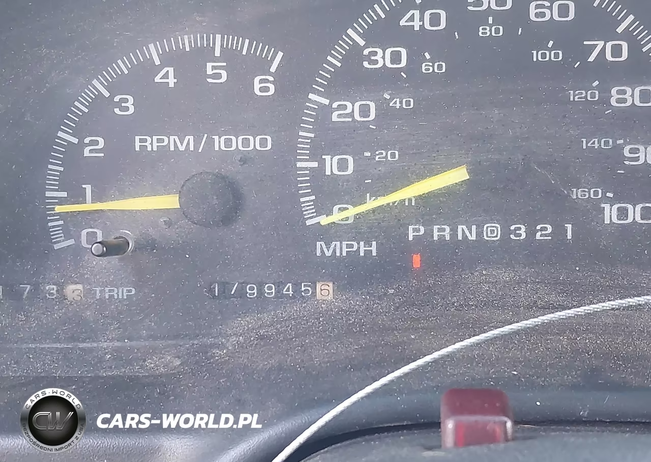 1999 GMC Yukon Sle VIN:1GKEK13R6XJ790378 - 7