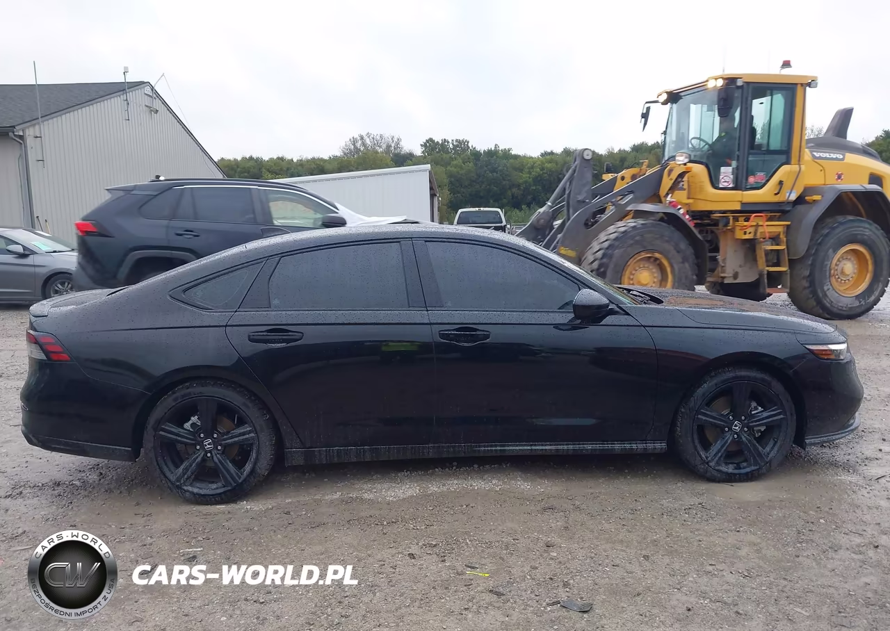 2024 Honda Accord Hybrid Sport-L VIN:1HGCY2F79RA014753 - 13
