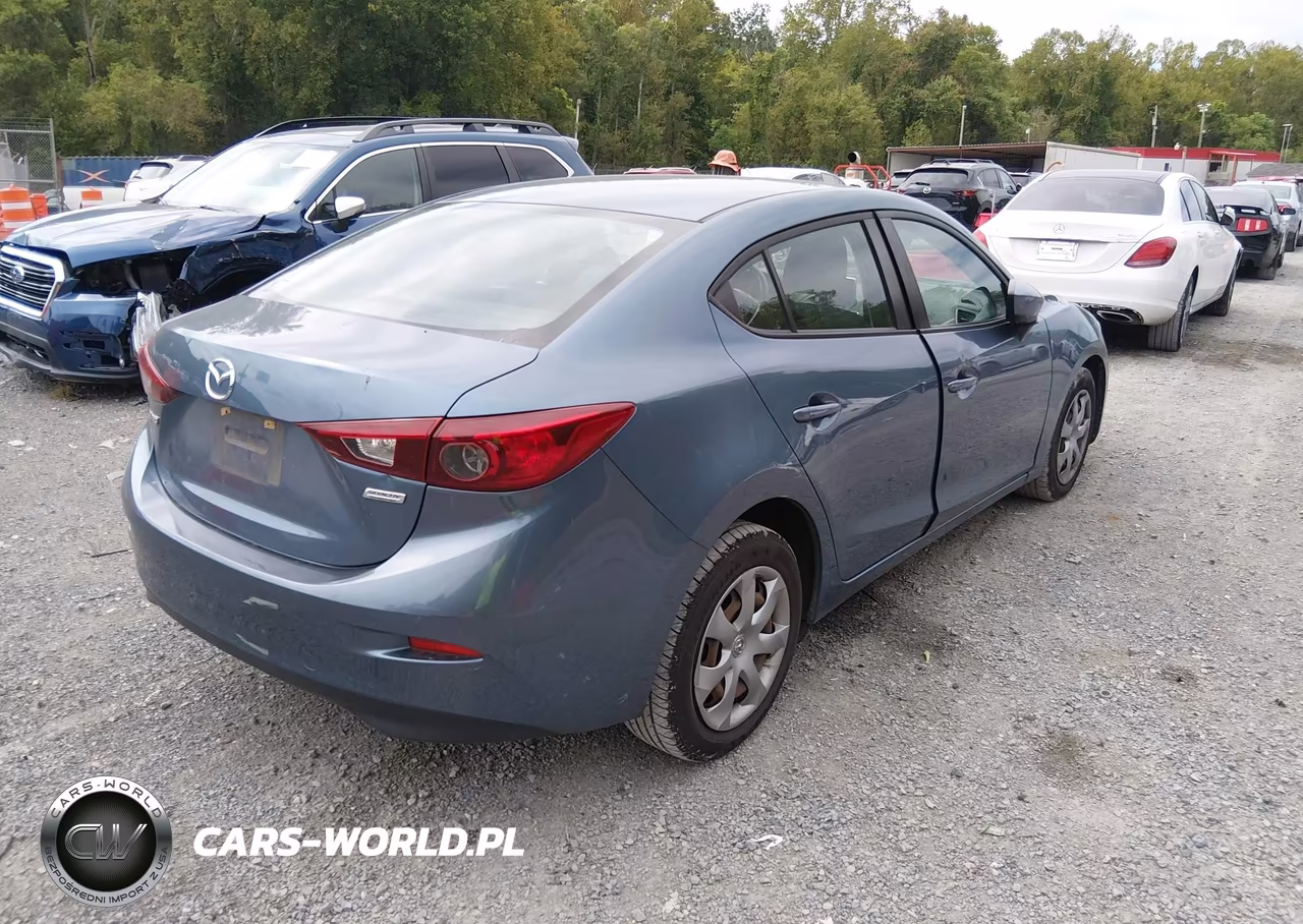 2015 Mazda Mazda3 I Sport VIN:JM1BM1U75F1258589 - 4