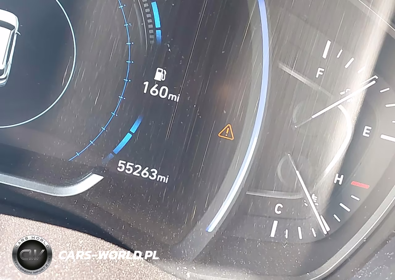 2019 Hyundai Santa Fe Ultimate 2.0T VIN:5NMS5CAA8KH028263 - 16