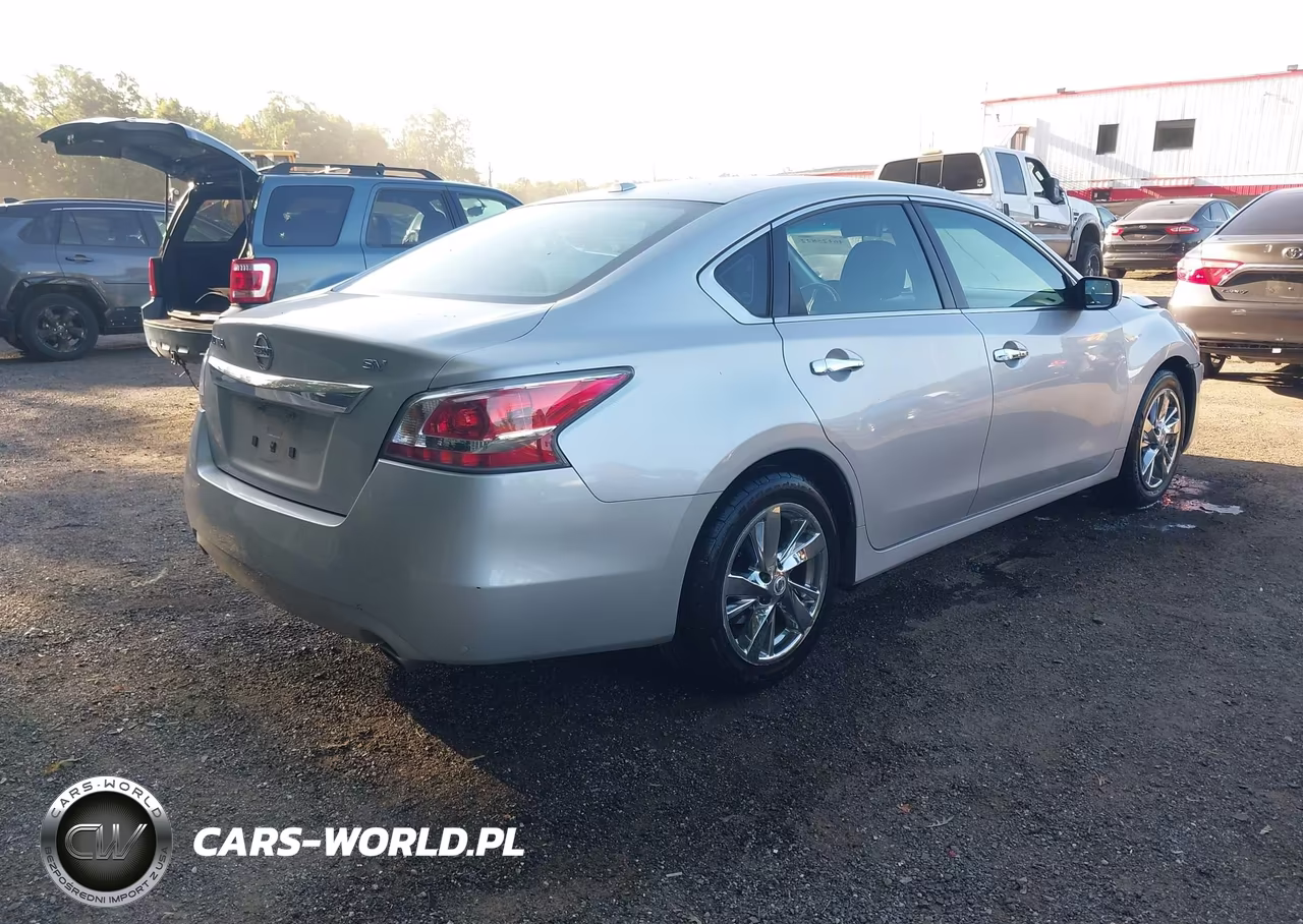 2015 Nissan Altima 2.5 Sv VIN:1N4AL3AP5FC284005 - 4