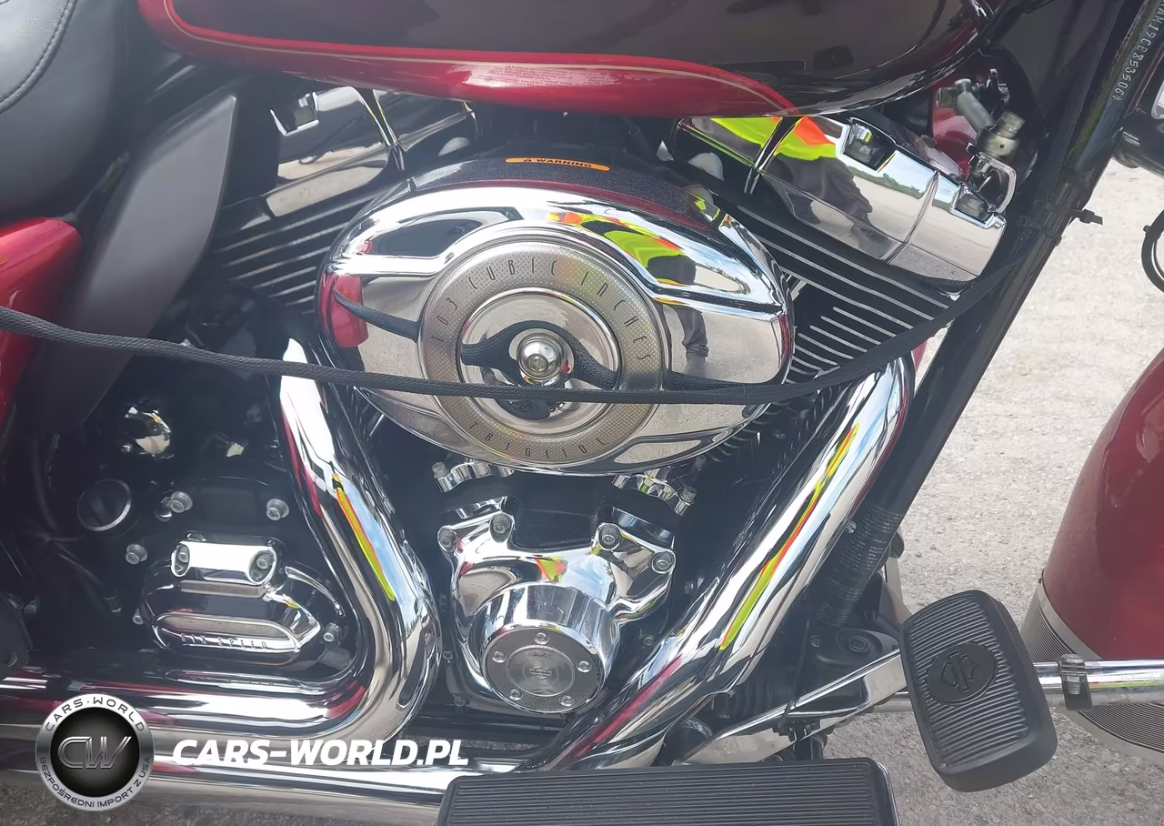 2012 Harley-Davidson Flhtcutg Tri Glide Ultra Classic VIN:1HD1MAM19CB853506 - 8