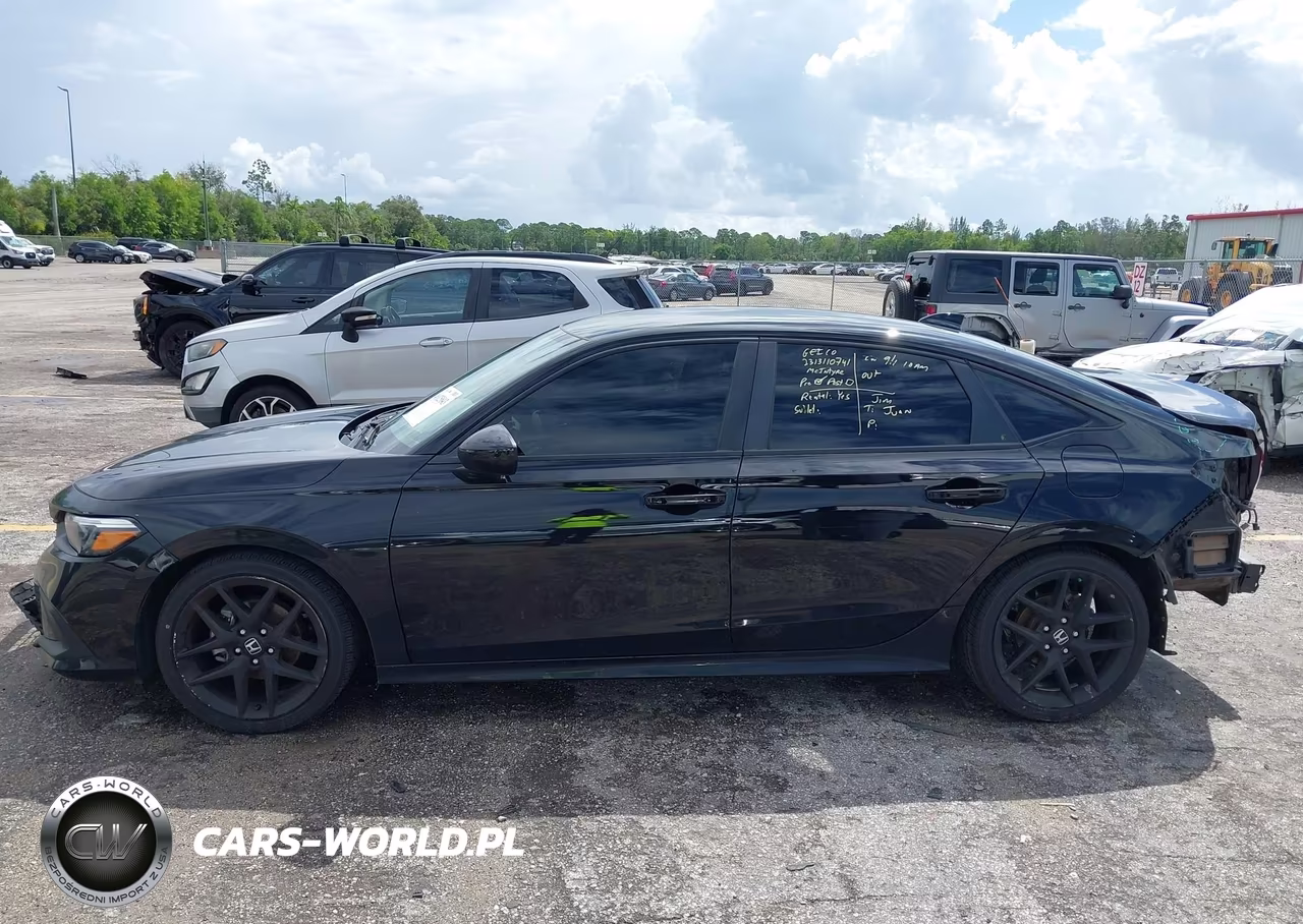 2022 Honda Civic Sport VIN:2HGFE2F5XNH600331 - 15