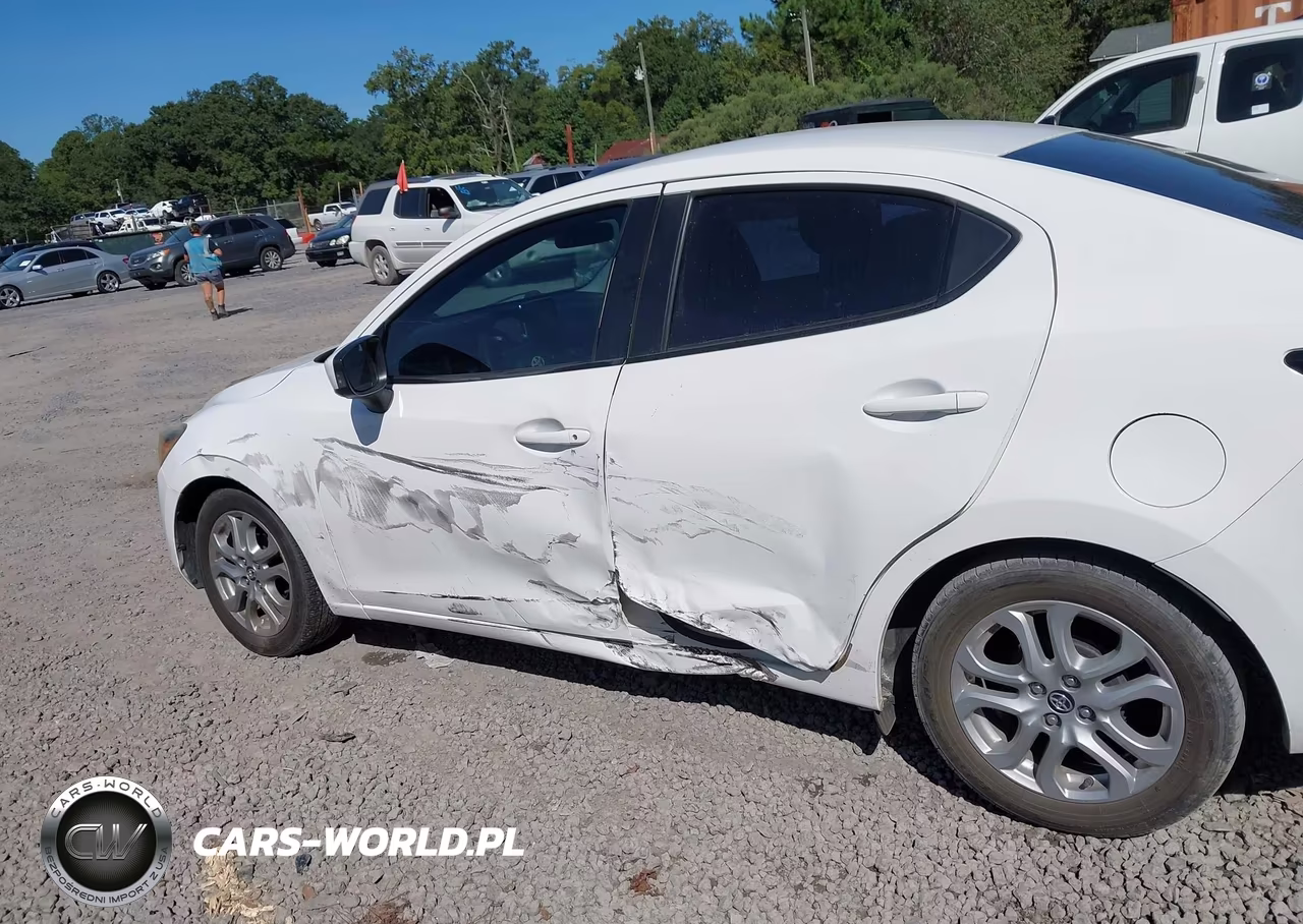 2017 Toyota Yaris Ia VIN:3MYDLBYVXHY167859 - 18