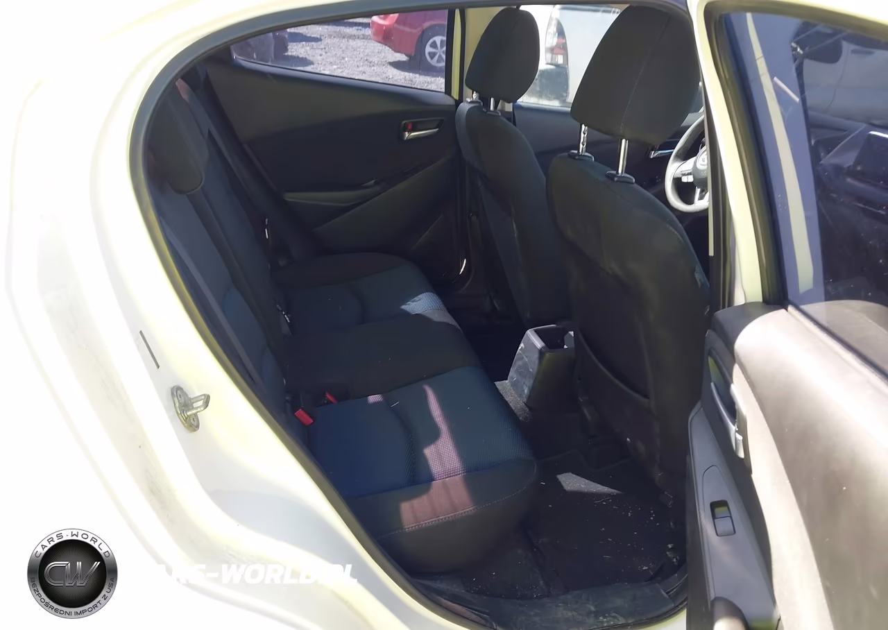 2017 Toyota Yaris Ia VIN:3MYDLBYVXHY167859 - 8