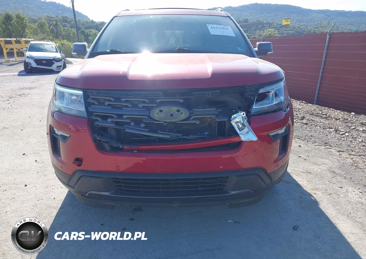 2018 Ford Explorer Xlt VIN:1FM5K8D8XJGB16387 - 6