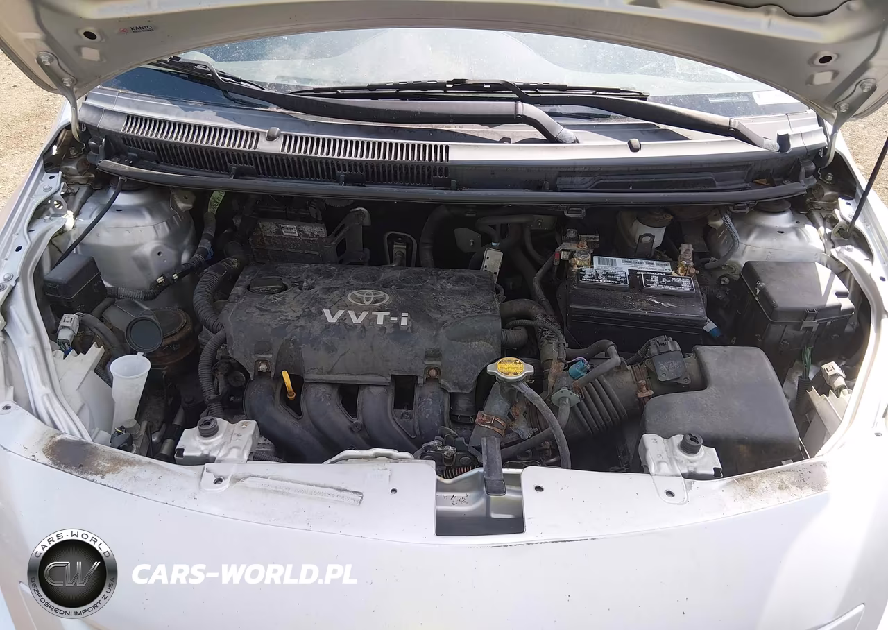 2010 Toyota Yaris VIN:JTDBT4K36A1367186 - 10