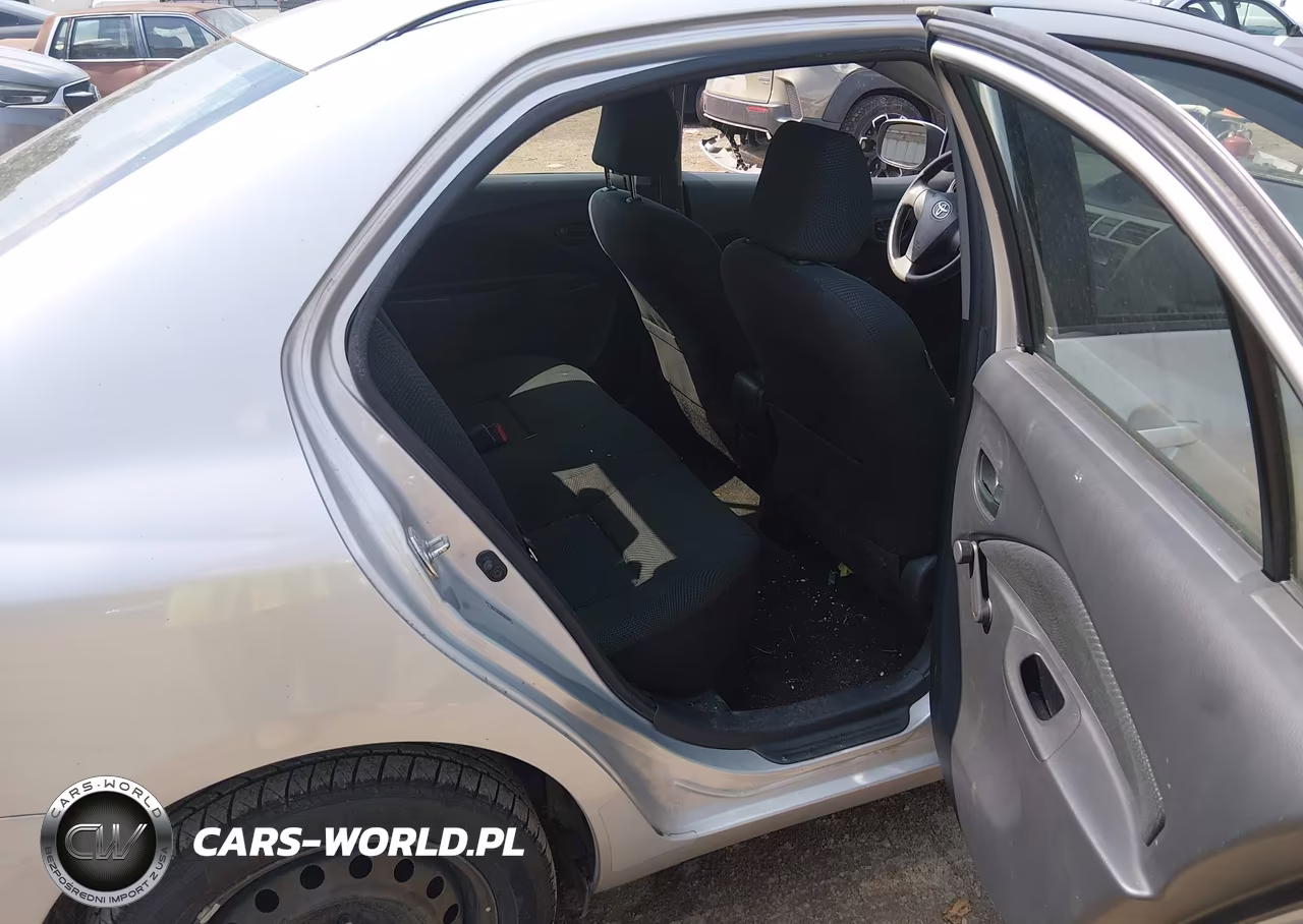 2010 Toyota Yaris VIN:JTDBT4K36A1367186 - 8