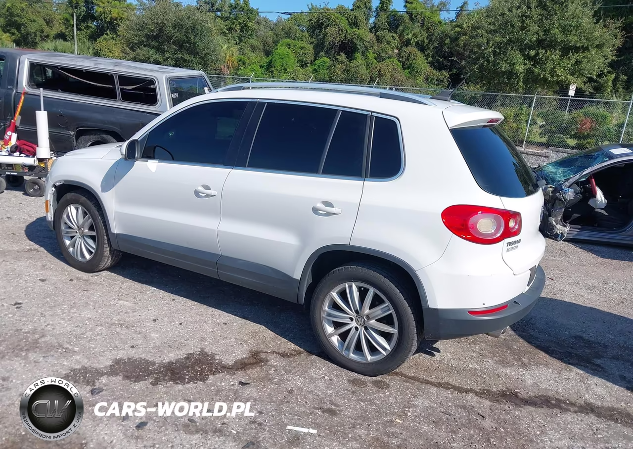 2011 Volkswagen Tiguan Se VIN:WVGAV7AX6BW547313 - 3