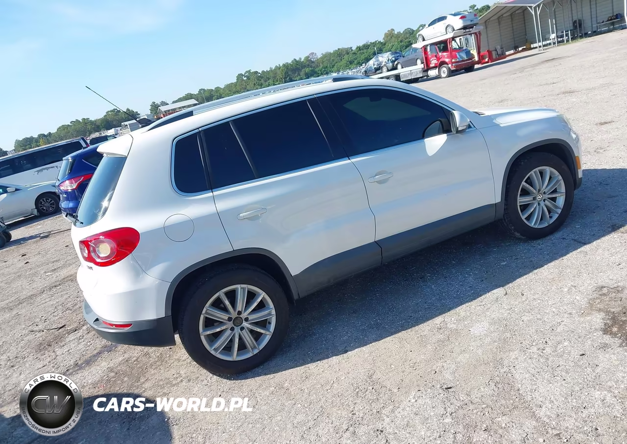 2011 Volkswagen Tiguan Se VIN:WVGAV7AX6BW547313 - 4